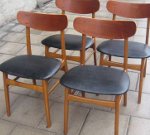 Fyra stolar i teak och svart galon, dansk design från Farstrup 50-tal eller 60-tal.