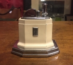 Ronson "Octett" Touch-Tip table lighter, year 1935, 675 SEK 2022-07-05